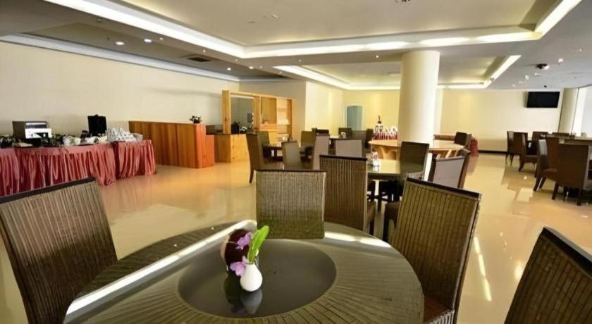 Piyaporn Hill Paradise Hotel Mae Sai Exterior foto